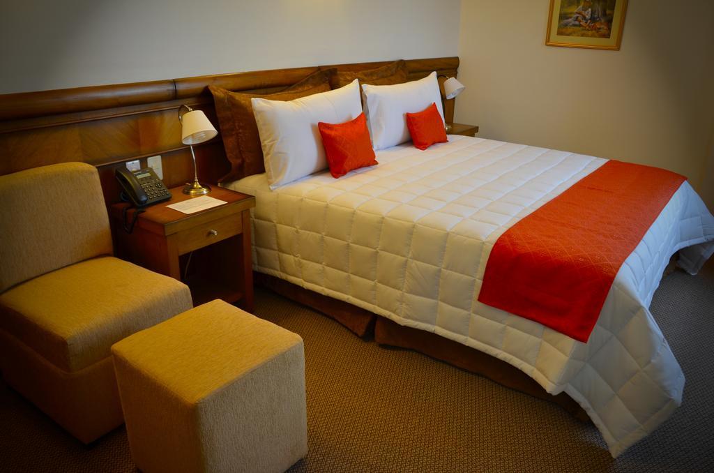 De La Trinidad Hotel Encarnación エクステリア 写真
